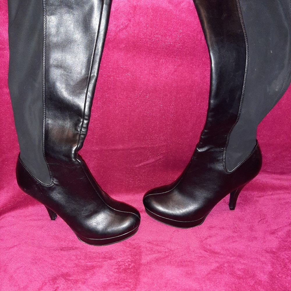 UNLISTED by kenneth Cole Boots 👢😍